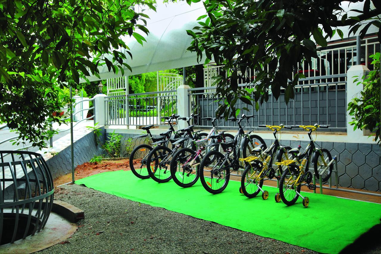Wetzlar Resorts & Hotels, Cochin Muvattupuzha Extérieur photo
