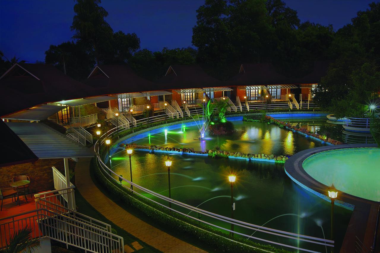 Wetzlar Resorts & Hotels, Cochin Muvattupuzha Extérieur photo
