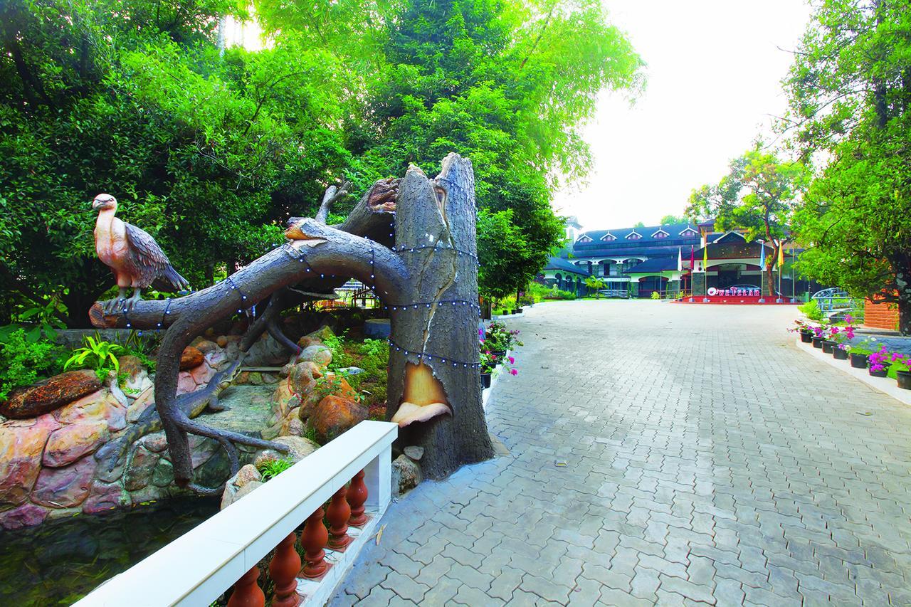 Wetzlar Resorts & Hotels, Cochin Muvattupuzha Extérieur photo